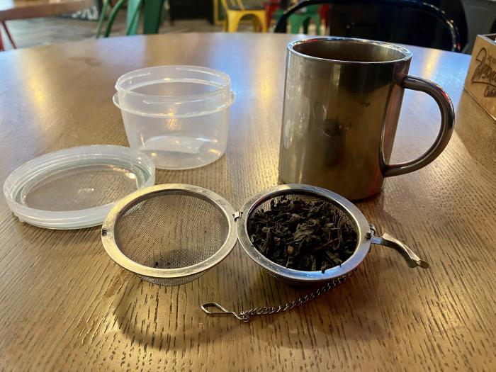 Ситечко с чаем